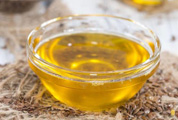 亞麻籽油廠家：亞麻籽油怎樣食用最好？